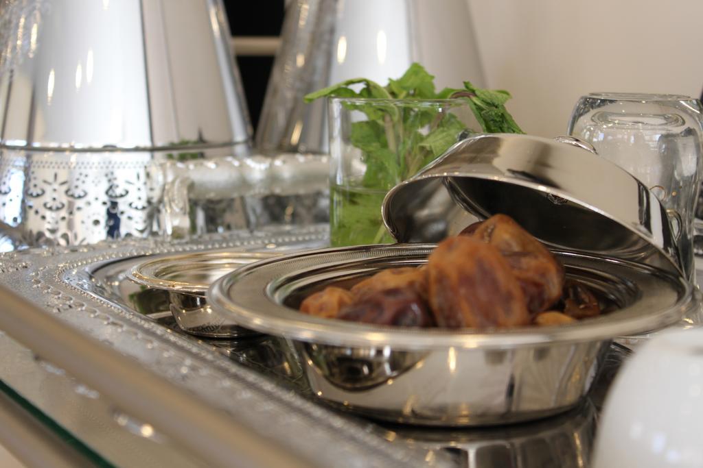 Plaza Home Αλ Κομπάρ Δωμάτιο φωτογραφία
