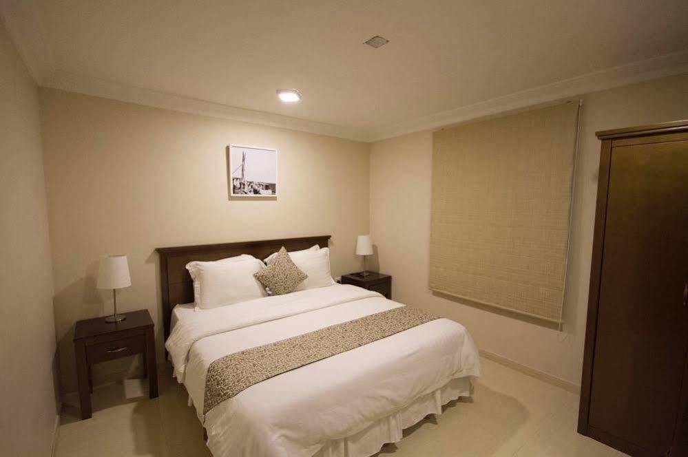 Plaza Home Αλ Κομπάρ Εξωτερικό φωτογραφία